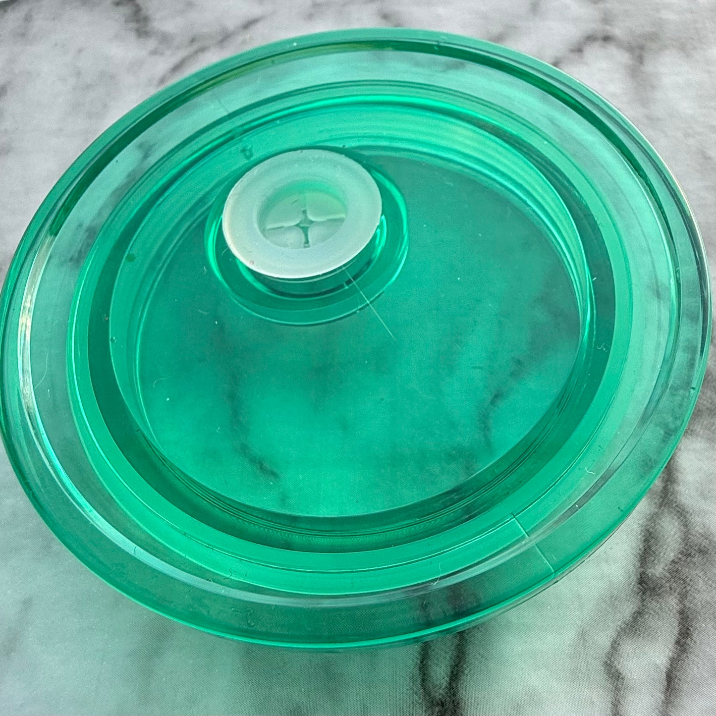 Translucent Lids