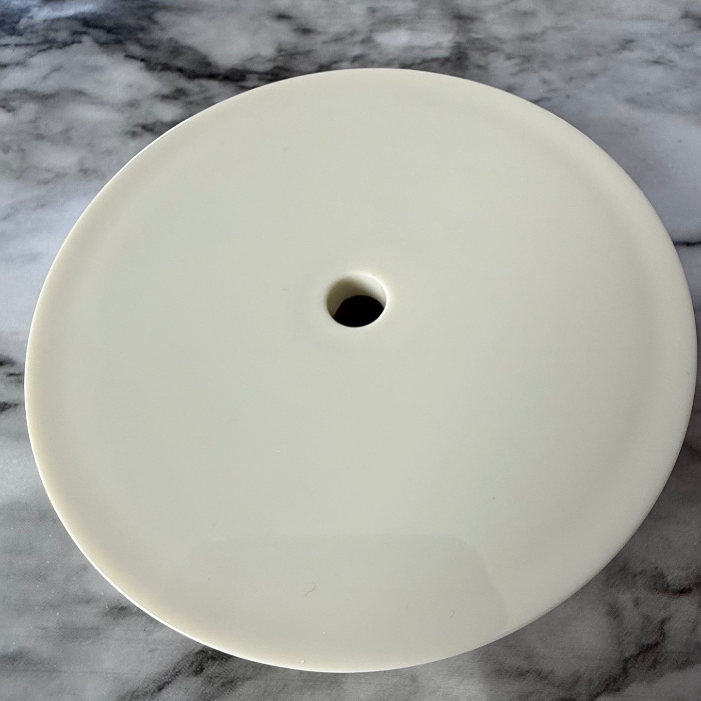 24 oz Solid Lids